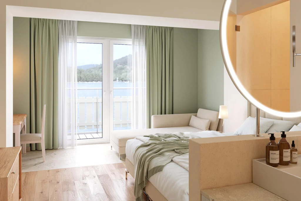 Renoviertes Zimmer im Sonne Hotel & Spa mit Balkonblick auf den See, moderne Einrichtung.